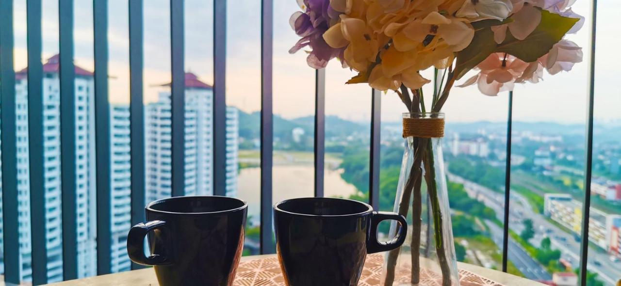 Astetica Pool & Lake View High Floor 100Mbps Wifi Netflix 세리 켐방안 외부 사진